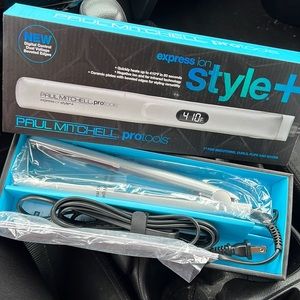 Paul Mitchell hair straightener, flat iron